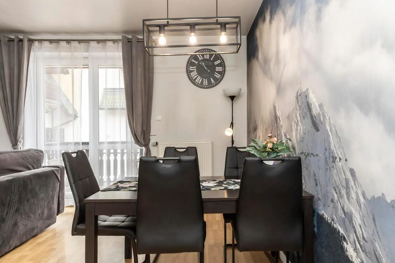 Apartment Tatrytop Apartament Wiater Halny Zakopane Poland